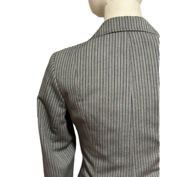 70s 3 PC SUIT GRAY PINSTRIPE SKIRT, VEST, BLAZER BY FOX RUN BY LITTLE FOXES INTL - Picture 7 of 16